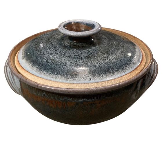 Stunning Studio Pottery Drip Glazed Stoneware Casserole Pot with Lid - Picture 2 of 10